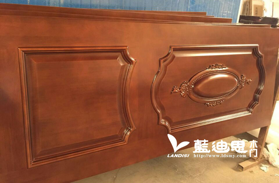 實木雕花室內(nèi)門 實木雕花室內(nèi)門