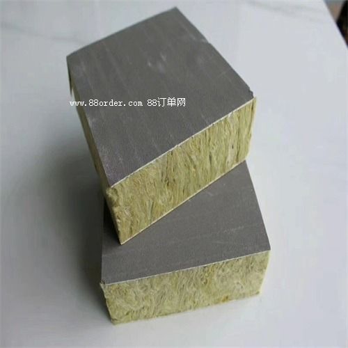 �ʝ���ɰ�{���r�ޏ�(f��)�ϰ�