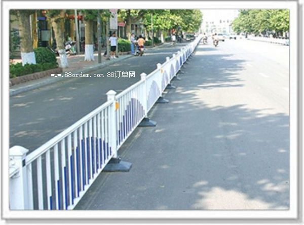 ����Ʋ��|(zh��)����ȫ��������(y��u)���x�����佻ͨ��·���x�o(h��)��