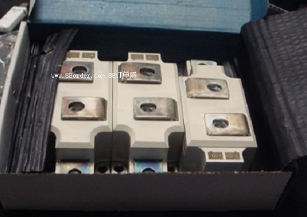 ABB׃�l�����SKKH570-18E