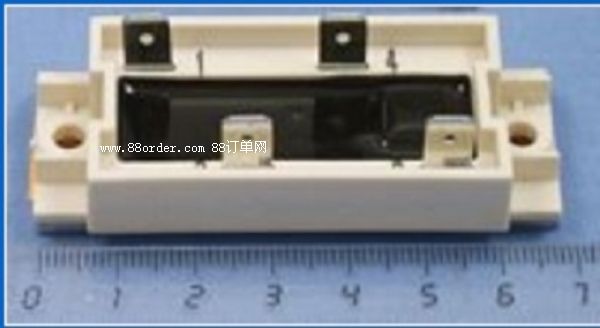 ABB׃�l�����NRED-61