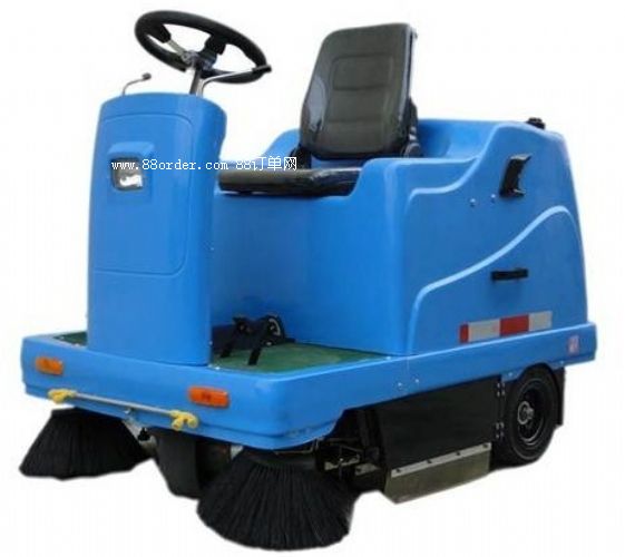 廠區(qū)清潔用掃地車