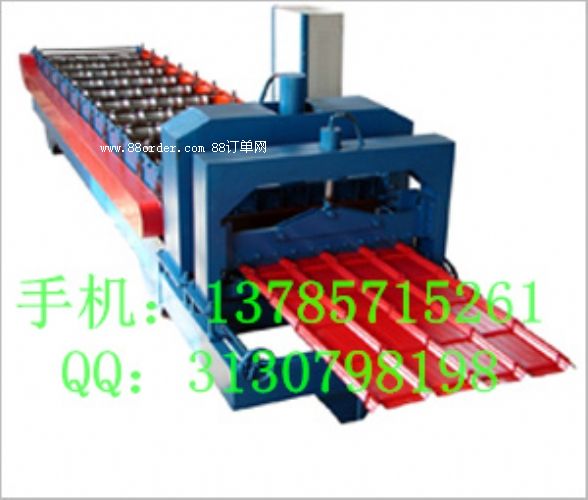 廠家供應1025型彩鋼壓瓦機(加寬820)