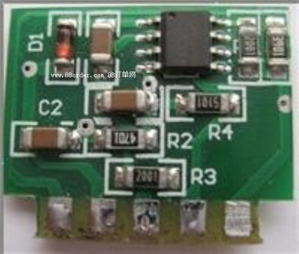 ���ܽ�ͨ�����NƬ���SCC1812X472K302TS