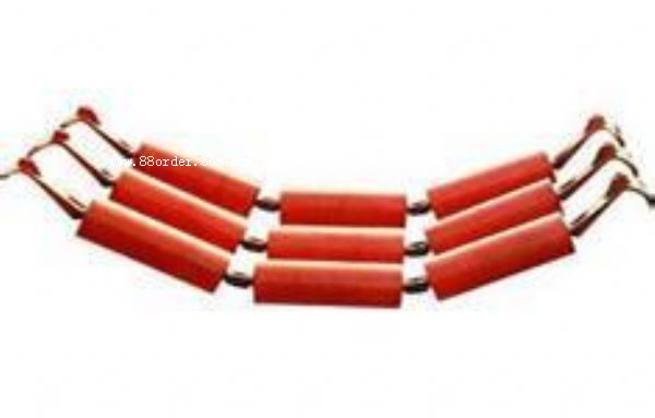 Ƥ���C(j��)�q����݁