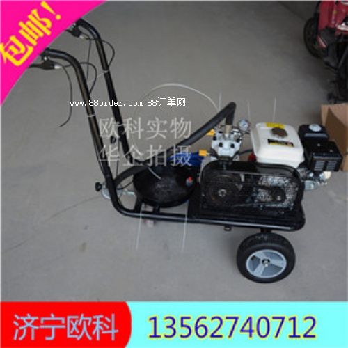 瀝青跑道劃線機(jī) 道路標(biāo)線劃線機(jī)