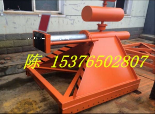 �Ĵ�Һ������(d��ng)��܇��   �Ĵ�Һ������(d��ng)��܇���S��