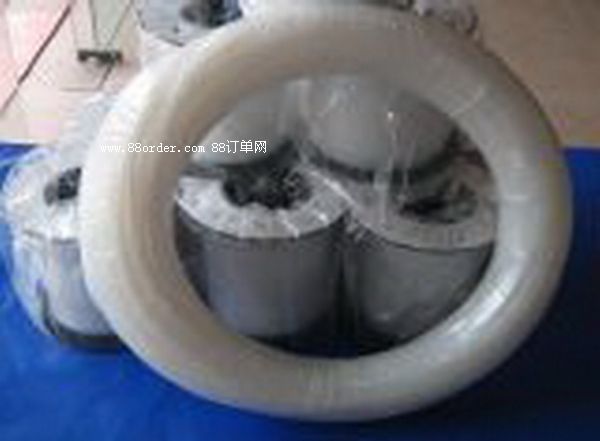 ����(y��ng)L S T���F���������F����ë����