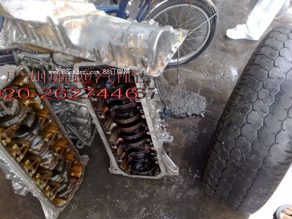 供應(yīng) 奔馳GL550發(fā)動(dòng)機(jī)汽車(chē)配件 拆車(chē)件