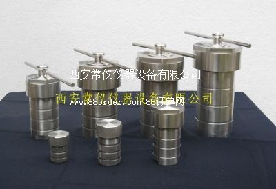 �߉������