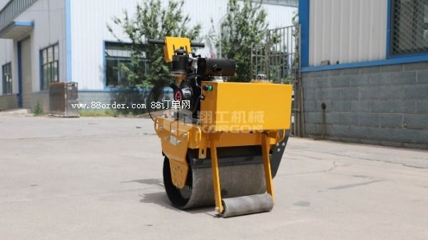 翔工小單輪壓路機