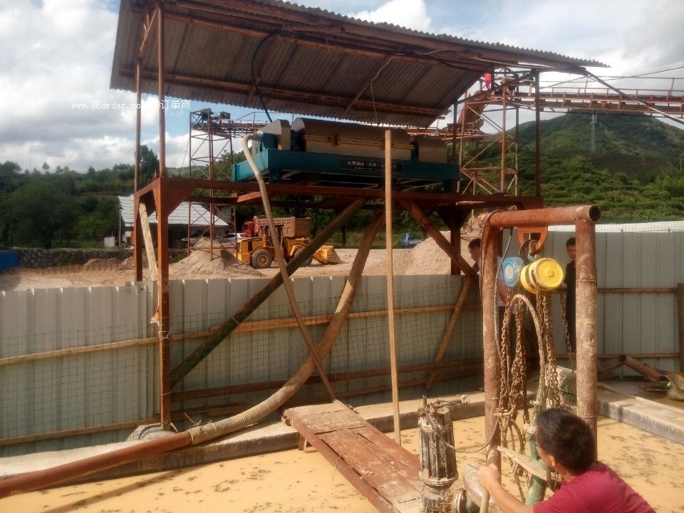 �U�\�V���{̎���O(sh��)��