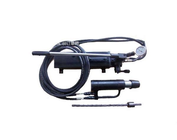 �ք��^�������C��