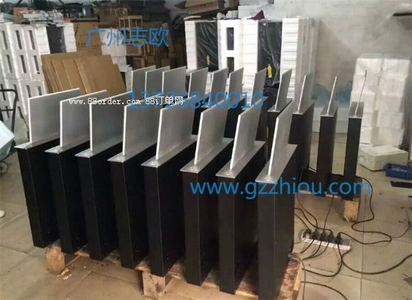 �S��ֱ�N��ɽ��������Һ����������